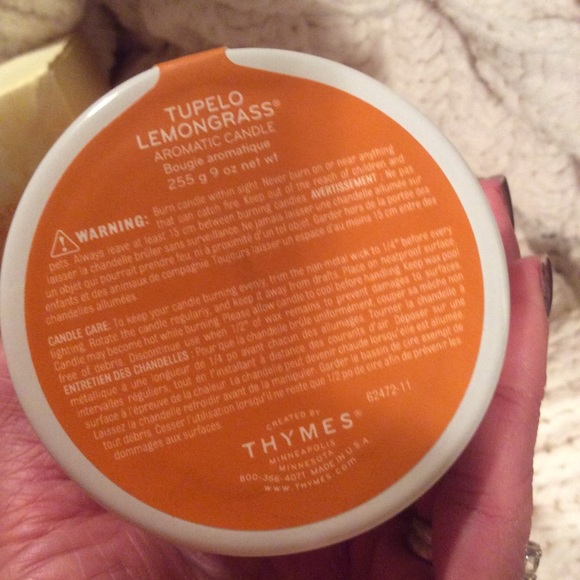 Thymes Tupelo Candle 9oz. - Picture 2 of 2